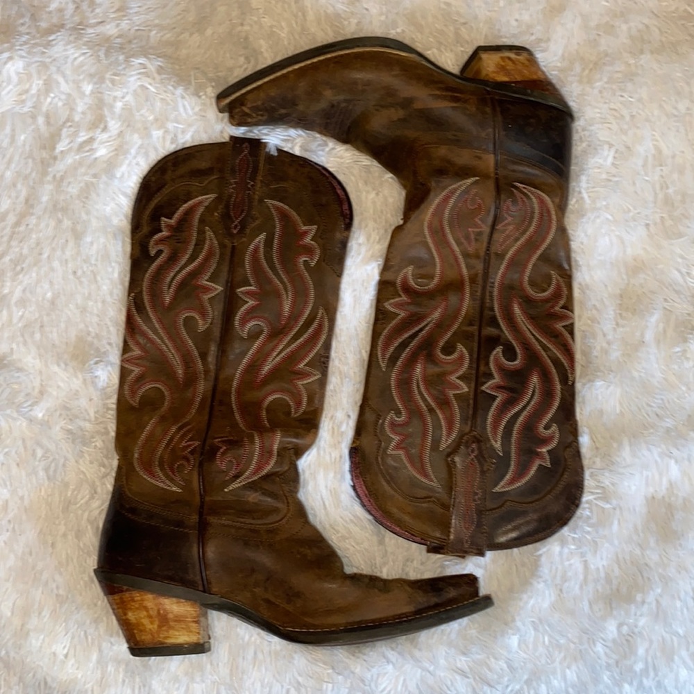 ARIAT Boots - Womens 8.5 -